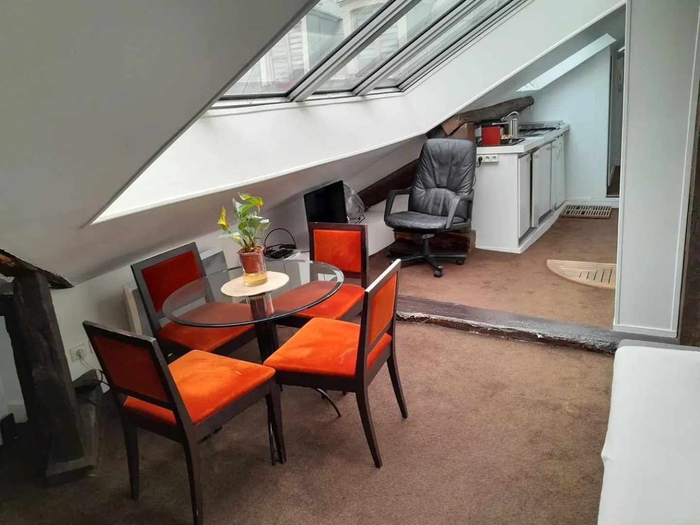 Le Singulier : Au Coeur De Paris Apartamento